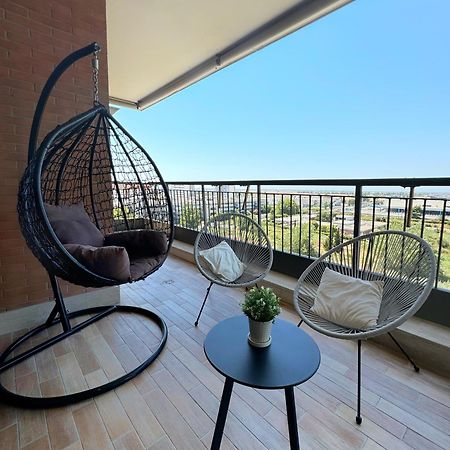 Sunset Escape Apartment - Panoramic Terrace Fiumicino Esterno foto