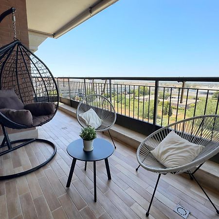 Sunset Escape Apartment - Panoramic Terrace Fiumicino Esterno foto