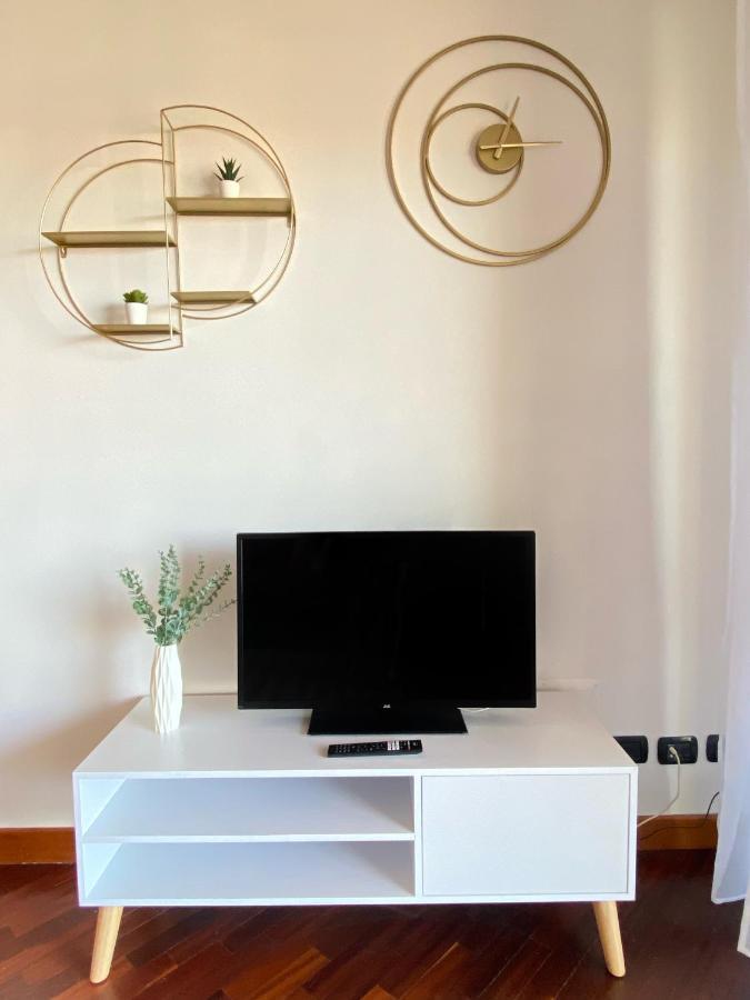 Sunset Escape Apartment - Panoramic Terrace Fiumicino Esterno foto